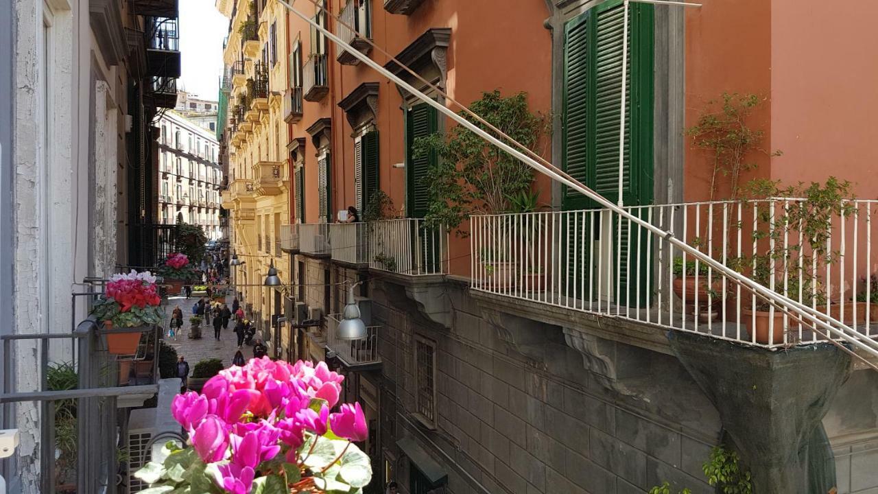 Il Salotto Di Nonna Cornelia 2 Nápoles Exterior foto